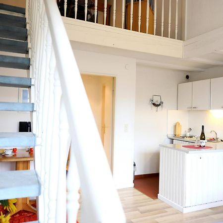 Einfach Eingerichtete Masionettewohnung. Вестерланд Екстериор снимка