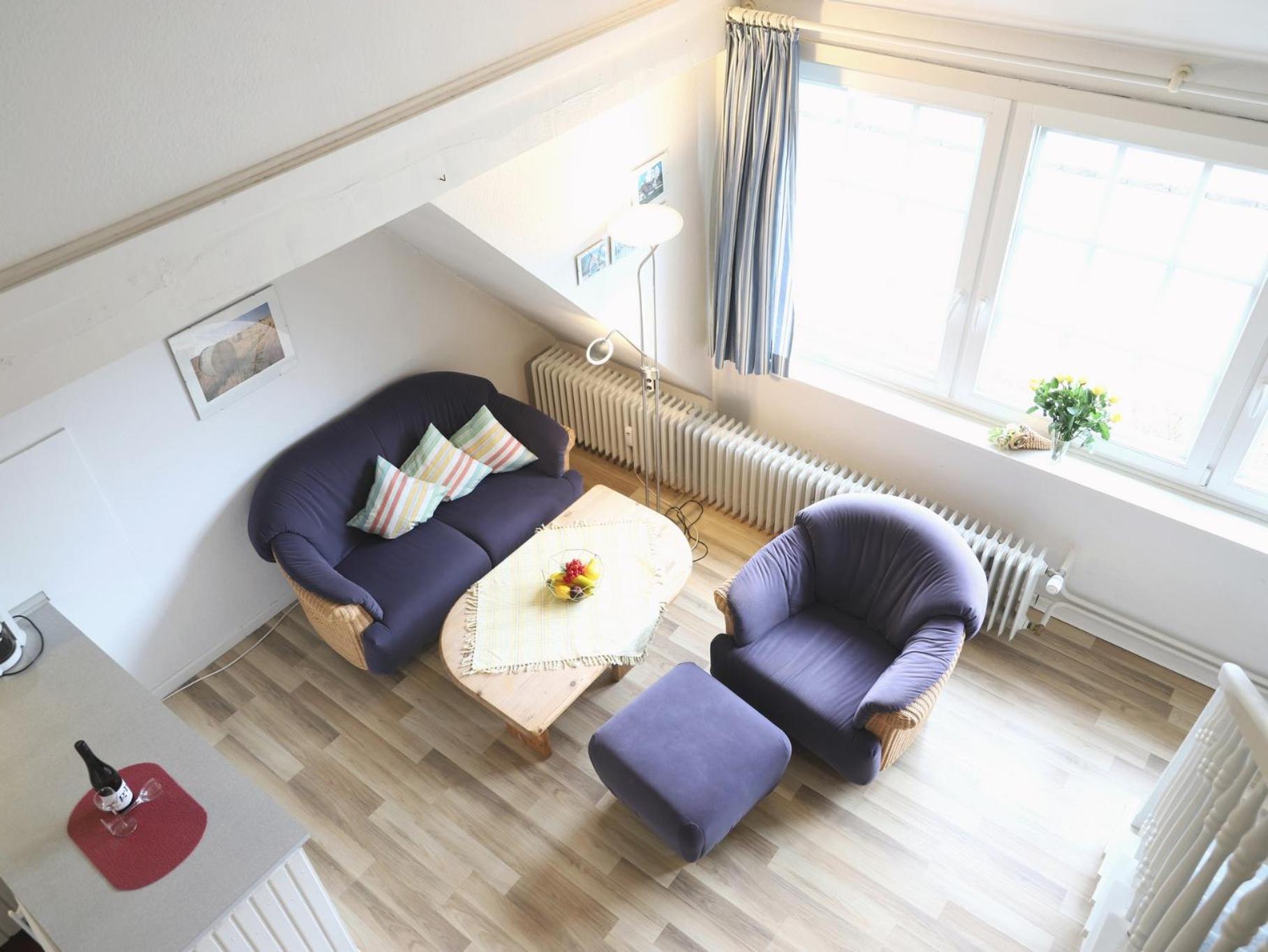 Einfach Eingerichtete Masionettewohnung. Вестерланд Екстериор снимка